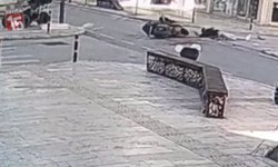 Antalya’da Dikkatsizlik Kazaya Dönüştü: Genç Sürücü Yaralandı