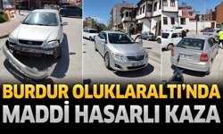 Burdur Oluklaraltı'nda Maddi Hasarlı Kaza
