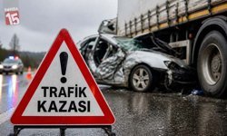 Denizli’de Feci Kaza: Tıra Çarpan Otomobilde 1 Ölü, 1 Ağır Yaralı