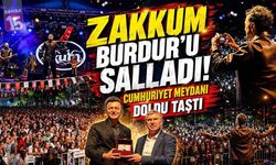 Zakkum Burdur’u Salladı! Cumhuriyet Meydanı Doldu Taştı