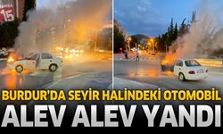 Burdur'da Seyir Halindeki Otomobil Alev Alev Yandı