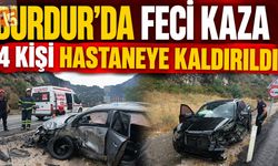 Burdur’da İki Araç Kaza Yaptı: 4 Kişi Hastaneye Kaldırıldı