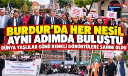 Burdur’da Dünya Yaşlılar Günü’nde Nesiller El Ele Yürüdü