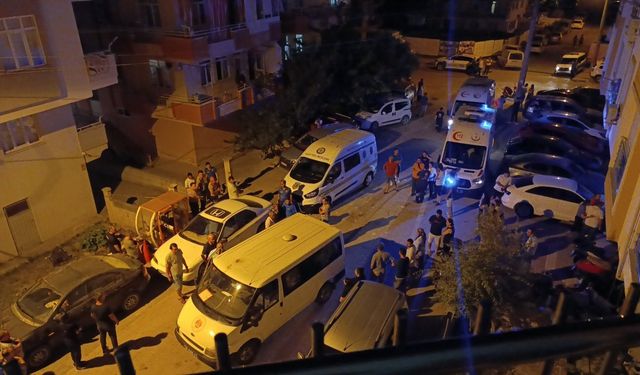 Antalya'da kız kardeşini 14 bıçak darbesiyle katletti