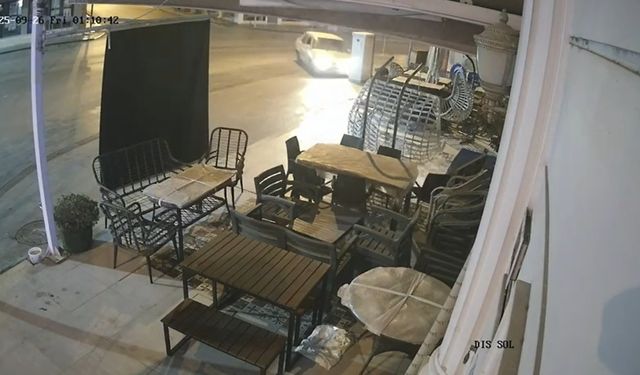 Antalya’da dikkatsiz sürücünün kaza anı kamerada