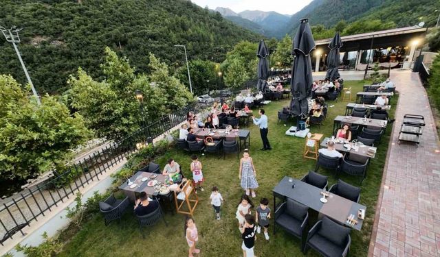 CHP’li Merkezefendi’de ruhsatı olmayan Ornaz restoran için adrese teslim ihale iddiası