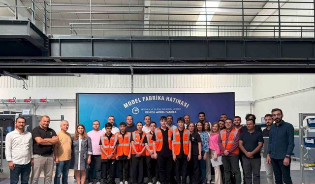 DSO Denizli Model Fabrikada ilk "Öğren-Dönüş" programı  hayata geçti