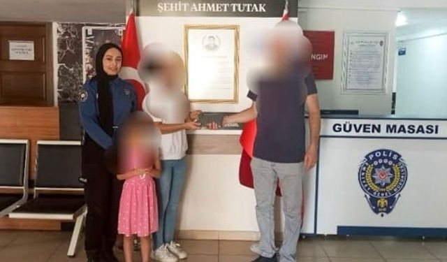 Isparta’da duyarlı vatandaş bulduğu cüzdanı polise teslim etti