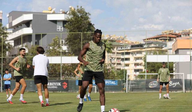 Alanyaspor, Gençlerbirliği maçı hazırlıklarını tamamladı