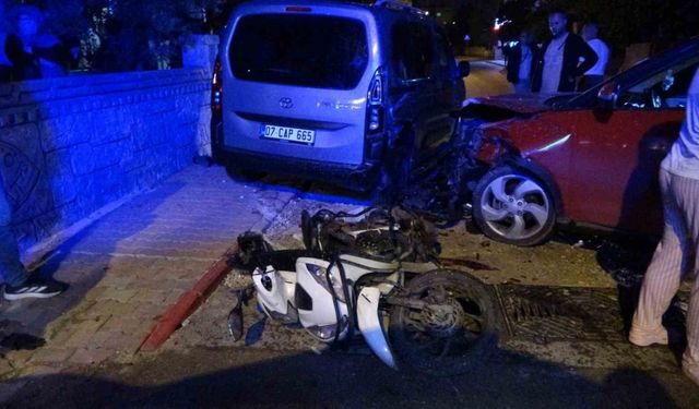 Kazada yaralanan motosikletlinin feryatları mahalleyi inletti