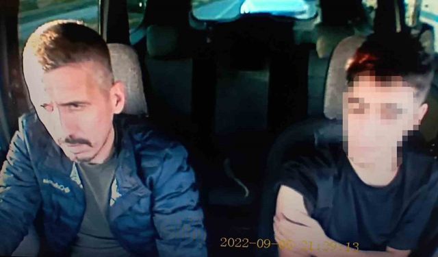 Tesadüfen emekli polis memurunun taksisine binince bütün planları altüst olan dolandırıcı tutuklandı