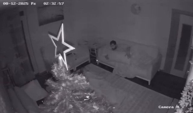 Antalya 4.3 ile sallandı, deprem anı güvenlik kamerasına yansıdı