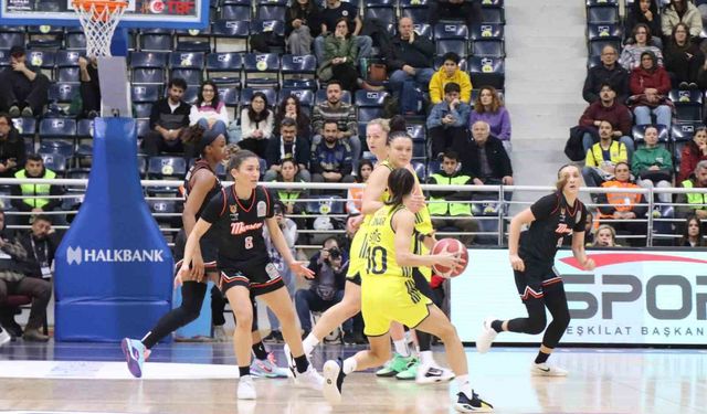 Basketbol Süper Ligi: Fenerbahçe Opet: 84 - ÇİMSA ÇBK Mersin: 66