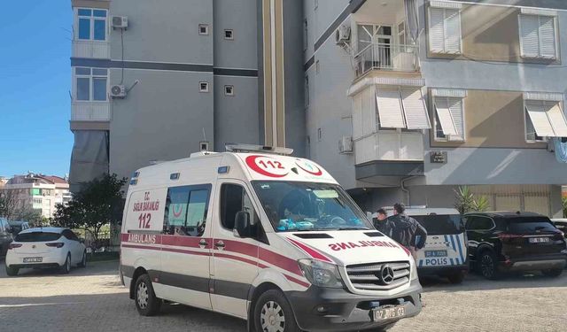 Yakınlarının 1 haftadır ulaşamadığı yaşlı adam ölü olarak bulundu