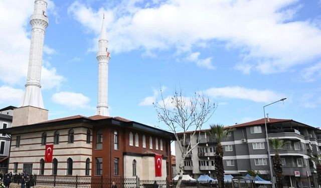 Abdülkadir Geylani Camisi ibadete açıldı