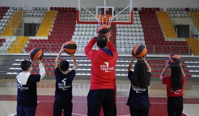 'Biz Bir Takımız' projesi Denizli'de başlıyor