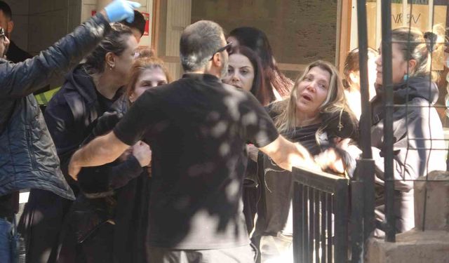 Cenaze aracını 'Özgür bunu bize nasıl yaptın' diyerek yolladı