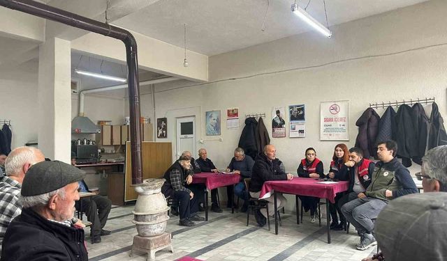 Çiftçilere bitki koruma ürünlerinin doğru kullanımı anlatıldı