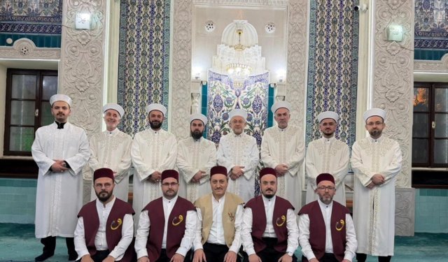 Denizli'de asırlık Teravih geleneği ilk gecede gönülleri kuşattı