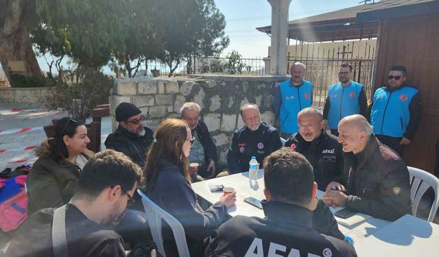 Fedakar Vali Atik; 'Ben hastalığı Hatay'da depremde çalışırken yendim'