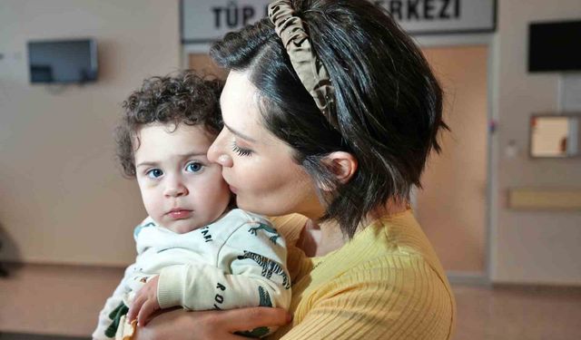 Kanseri yendi, annelikten vazgeçmedi: Dondurulan embriyolar tutmadı, 'Can' geldi