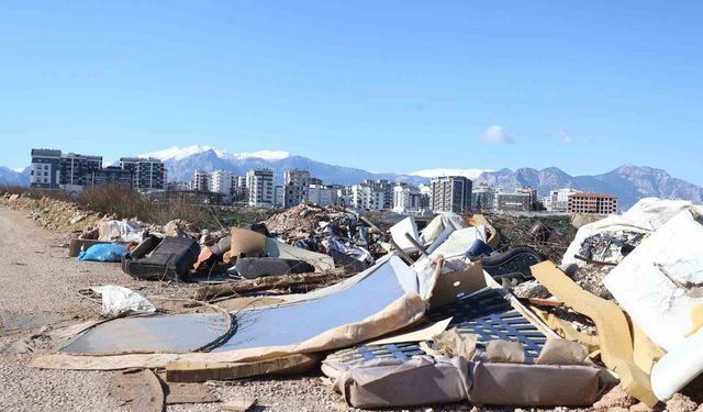 Kepez'de 2025'te çevreyi kirletenlere toplam 3 milyon lira para cezası kesildi