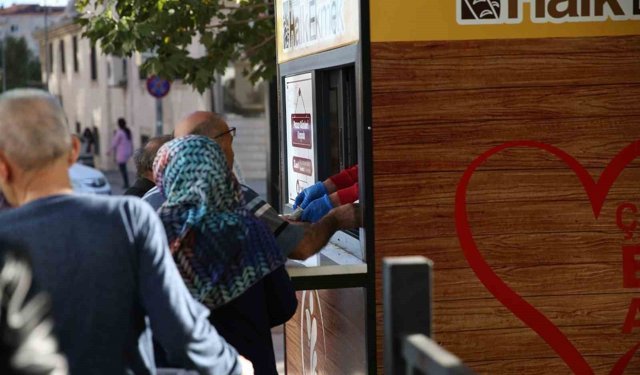 Merkezefendi Belediyesi Halk Ekmek büfeleri Ramazan ayında da hizmette