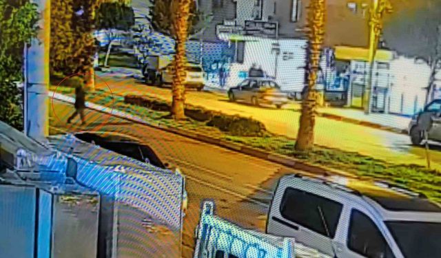 Teravih namazına giderken kazada hayatını kaybetti, kaza anı kamerada