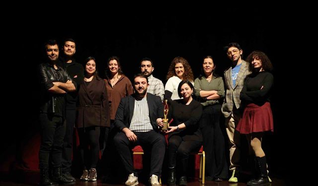 Uluslararası Çocuk Tiyatrosu ödülü Merkezefendi'nin oldu