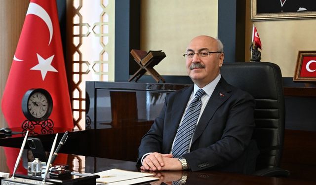 Vali Köşger; 'Ata'mızın ziyaretinin taşıdığı tarihî ve manevi değer, nesilden nesle aktarılmaya devam etmektedir'