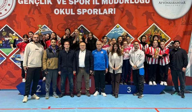 Yıldız Kızlar Dart'ta Şampiyonası sona erdi