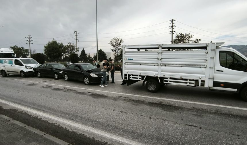 Afyonkarahisar'da zincirleme trafik kazası