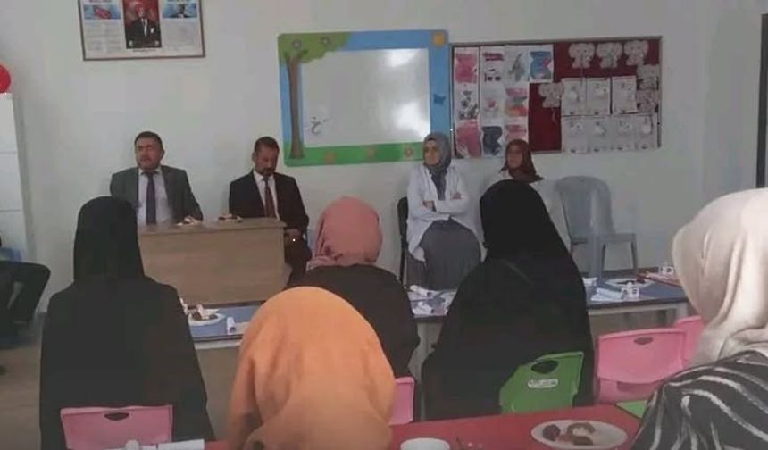 Emirdağ Müftülüğü veli toplantısı düzenledi