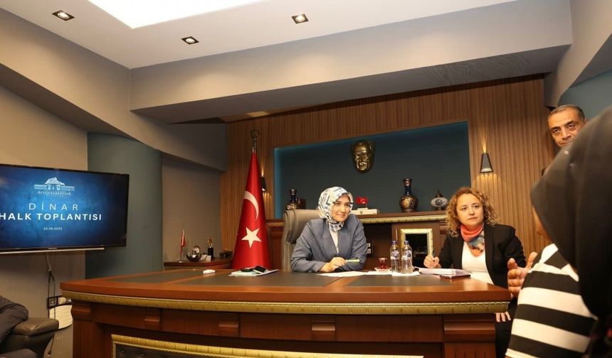 Vali vatandaşların talep ve isteklerini dinledi