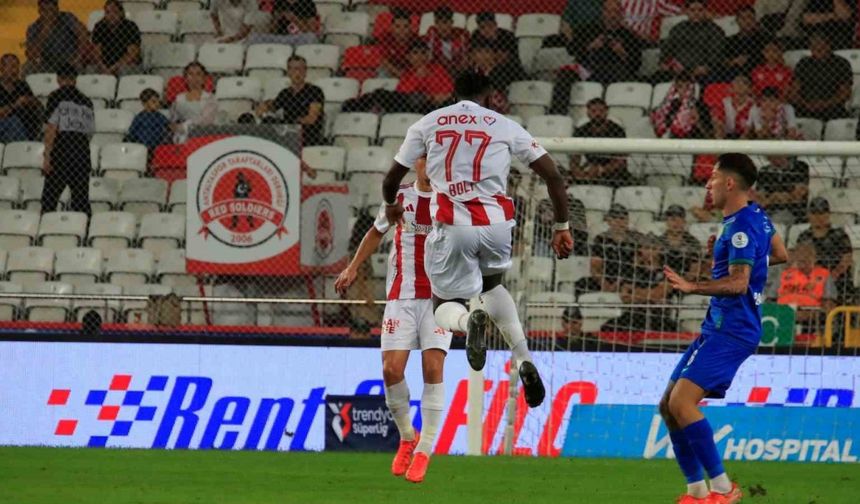 Trendyol Süper Lig: Antalyaspor: 2 - Çaykur Rizespor: 5 (Maç sonucu)