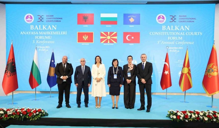 AYM Başkanı Özkaya: "İş birliği artık somut karar mekanizmasına ihtiyaç duyuyor"