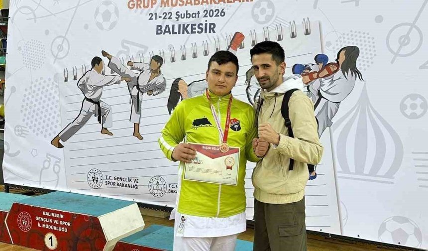 Afyonkarahisarlı genç karateci Türkiye final bileti aldı