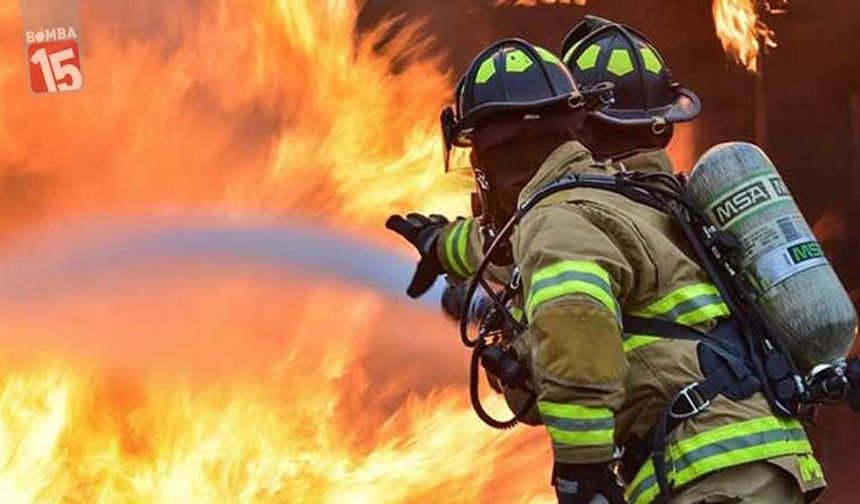 Antalya Serik’te Korkutan Yangın: İnşaat Deposunda Büyük Hasar