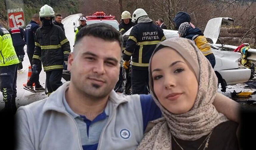 Feci Kazada Hayatını Kaybeden Nişanlı Çift Yan Yana Defnedildi