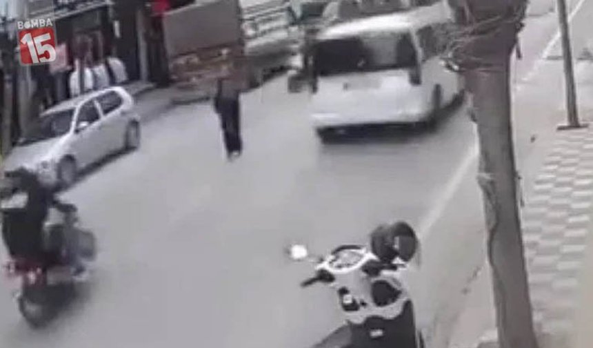 Afyonkarahisar’da Küçük Kıza Çarpan Motosiklet Sürücüsü Kaçtı